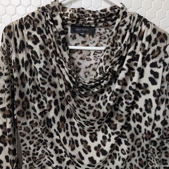 Like New! Karen Kane leopard print draped cowl neck Blouse Top - Picture 5 of 8